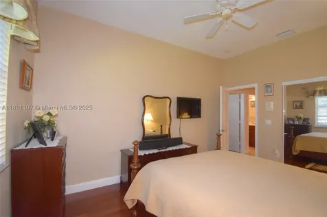 4240 SW 131st Avenue Davie FL 33330
