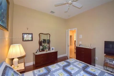 4240 SW 131st Avenue Davie FL 33330