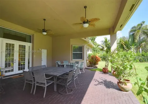 4240 SW 131st Avenue Davie FL 33330
