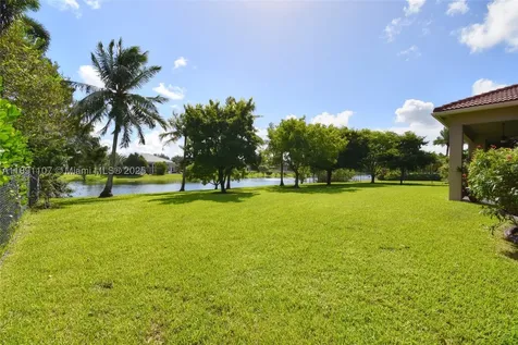 4240 SW 131st Avenue Davie FL 33330