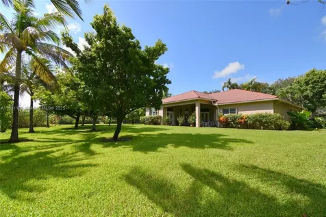 4240 SW 131st Avenue Davie FL 33330