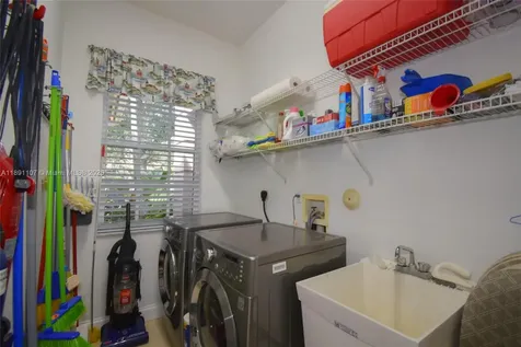 4240 SW 131st Avenue Davie FL 33330