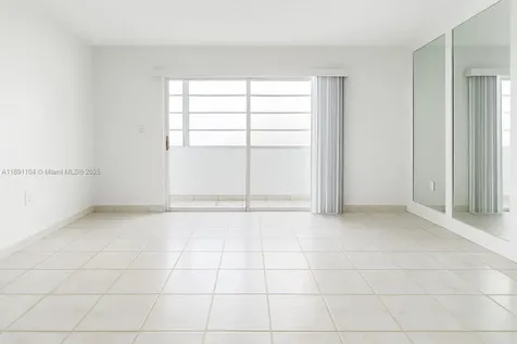 1662 Lincoln Court Miami Beach FL 33139