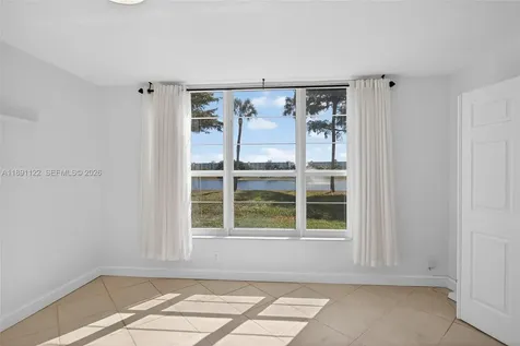 3150 N Course Lane Pompano Beach FL 33069