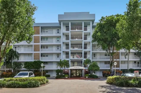 3150 N Course Lane Pompano Beach FL 33069