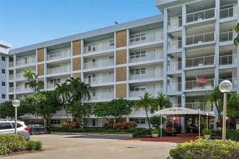 3150 N Course Lane Pompano Beach FL 33069