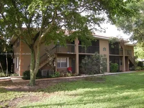 10480 NW 8th Street Pembroke Pines FL 33026