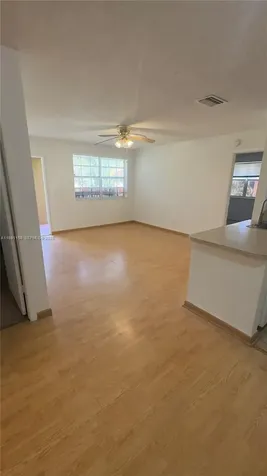 10480 NW 8th Street Pembroke Pines FL 33026