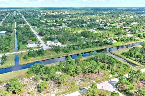 745 Troy Avenue Lehigh Acres FL 33974