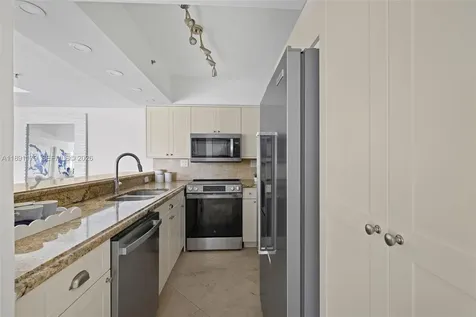 650 West Avenue Miami Beach FL 33139