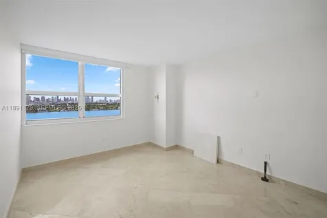 650 West Avenue Miami Beach FL 33139