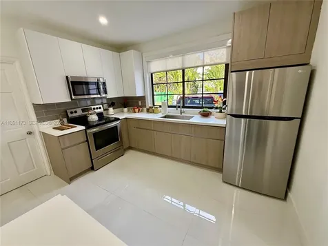 733 Michigan Avenue Miami Beach FL 33139