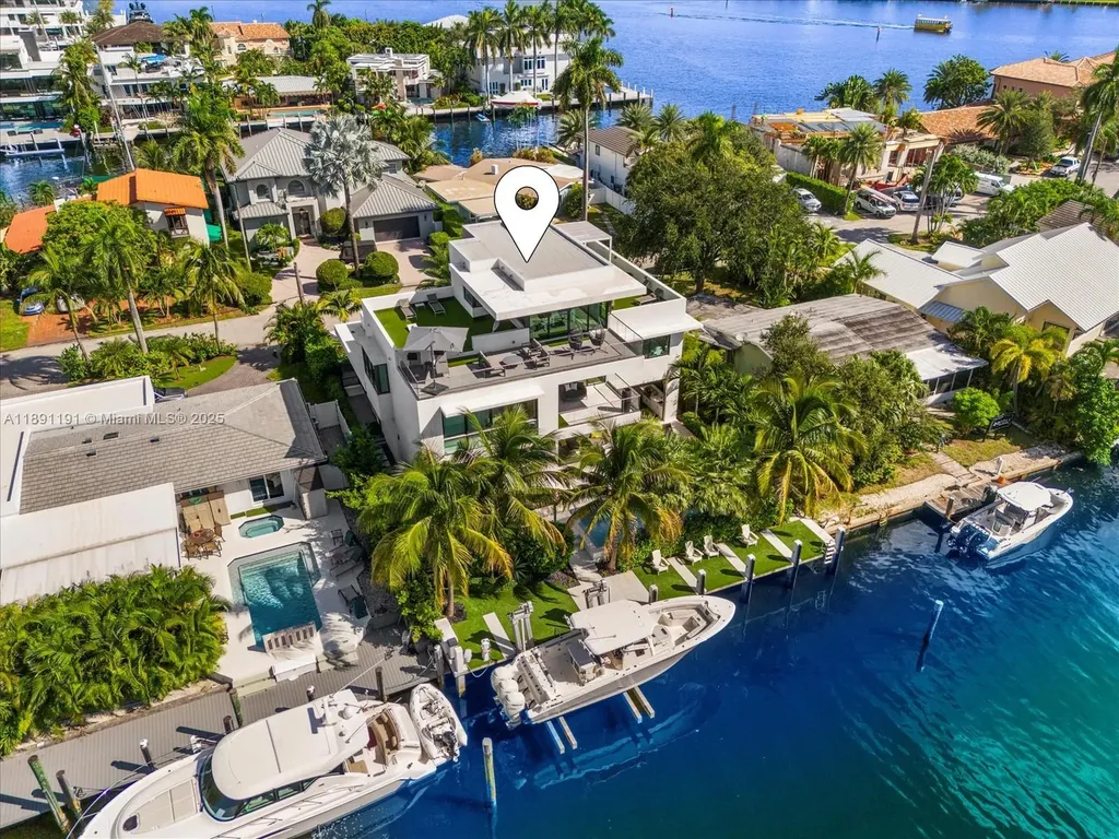 1736 SE 14th Street Fort Lauderdale FL 33316