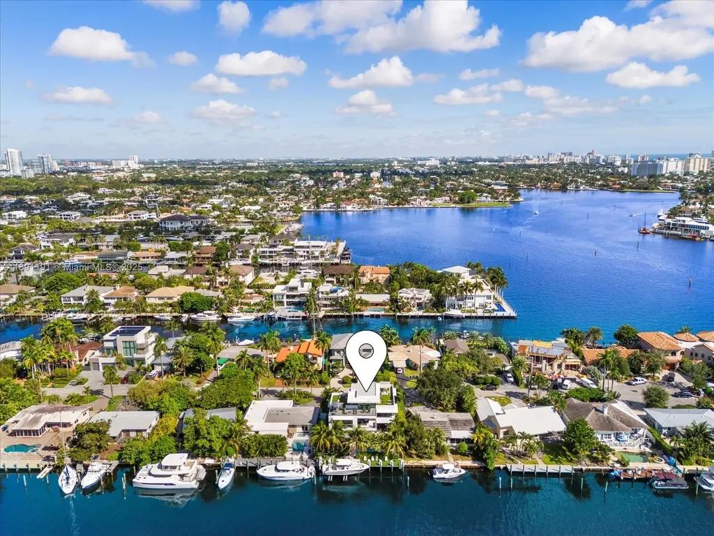 1736 SE 14th Street Fort Lauderdale FL 33316