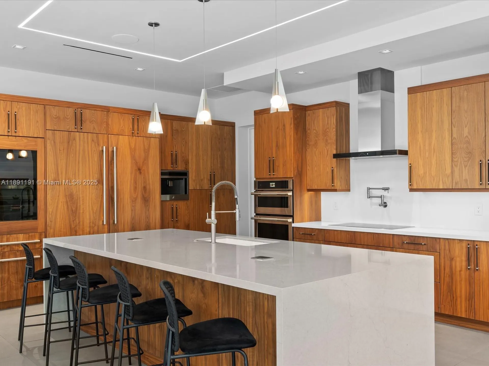 1736 SE 14th Street Fort Lauderdale FL 33316