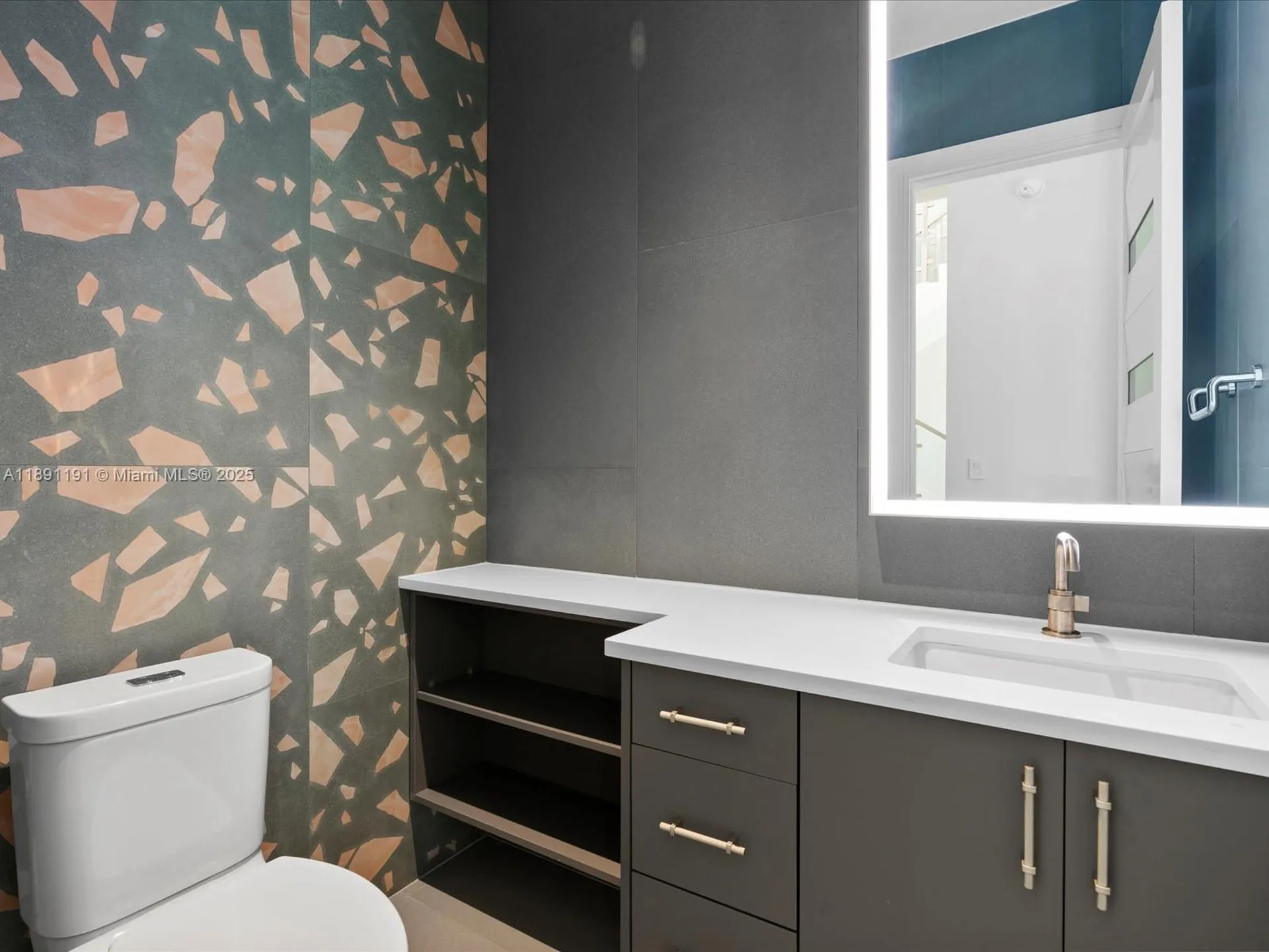 1736 SE 14th Street Fort Lauderdale FL 33316