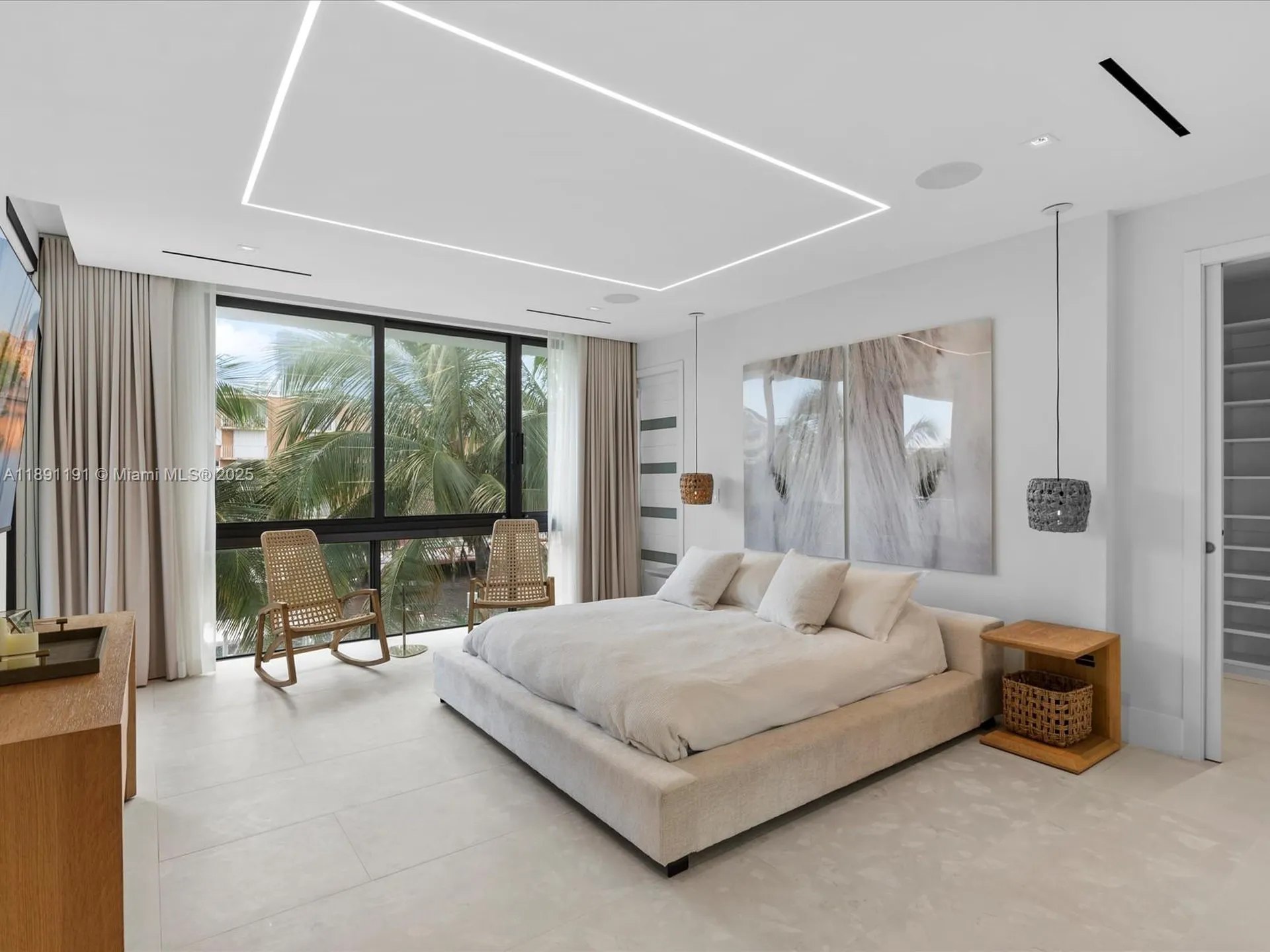 1736 SE 14th Street Fort Lauderdale FL 33316