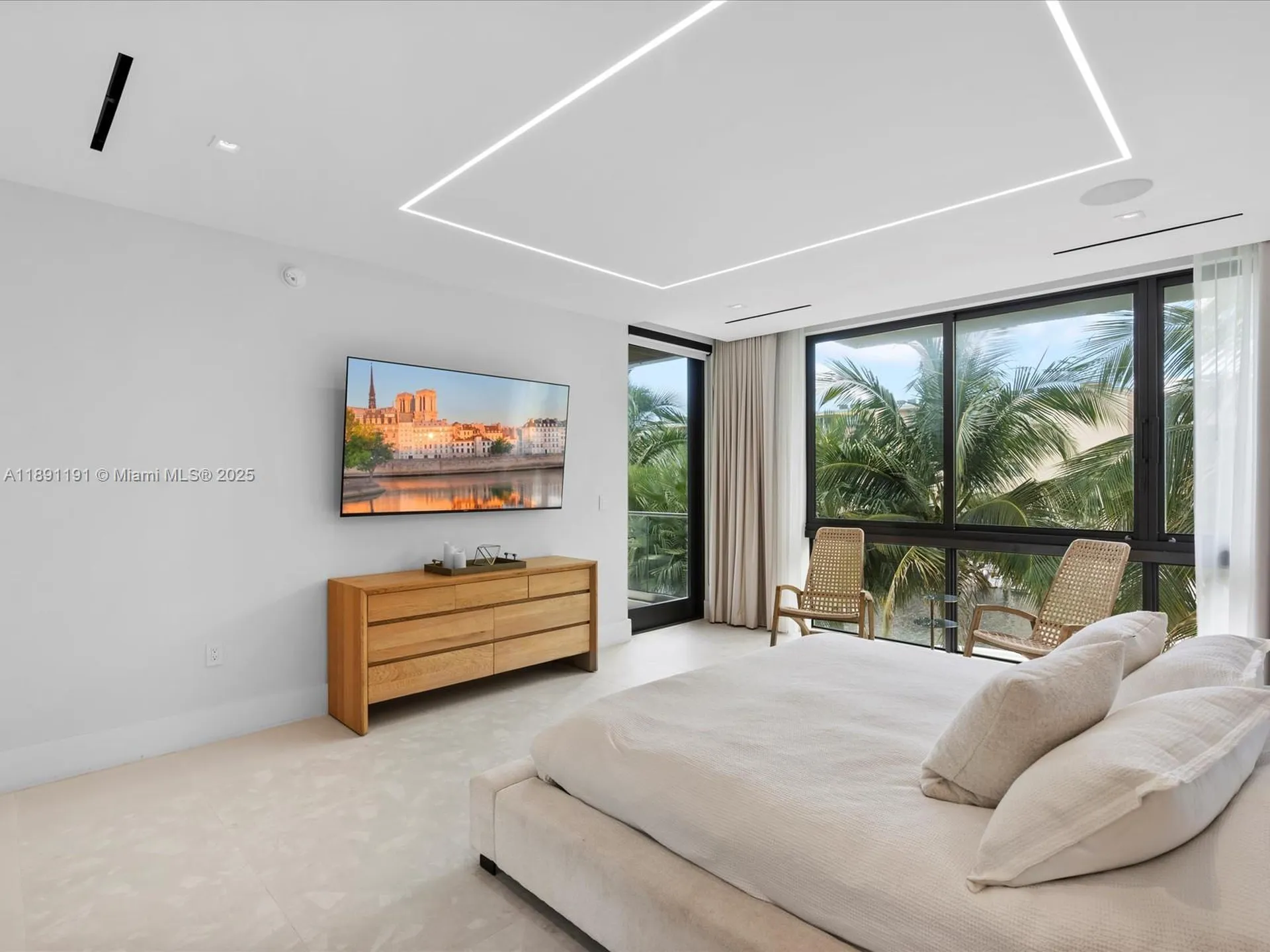 1736 SE 14th Street Fort Lauderdale FL 33316