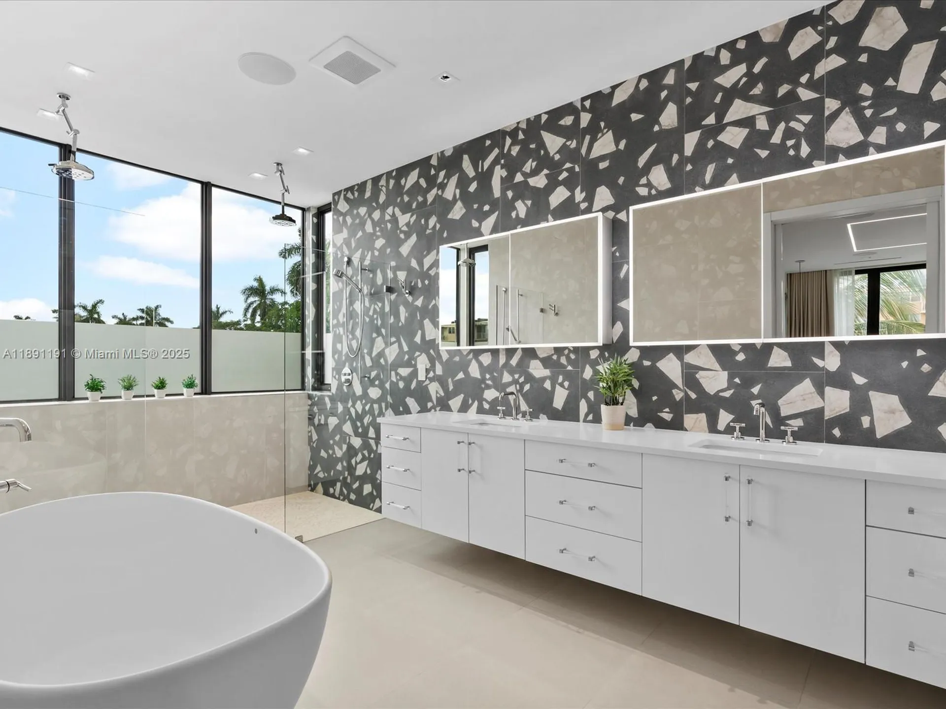 1736 SE 14th Street Fort Lauderdale FL 33316