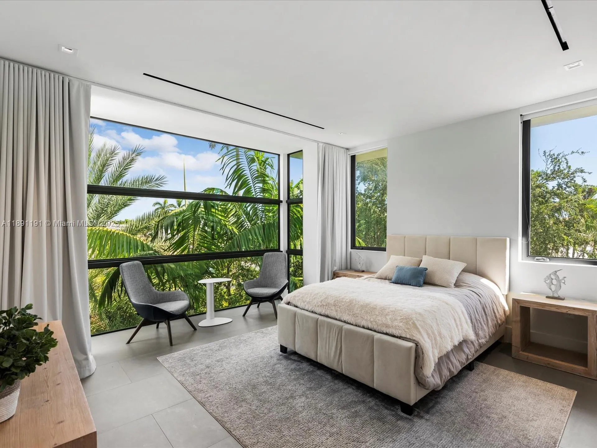 1736 SE 14th Street Fort Lauderdale FL 33316