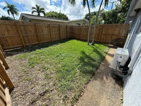 4300 NW 3rd Court Plantation FL 33317