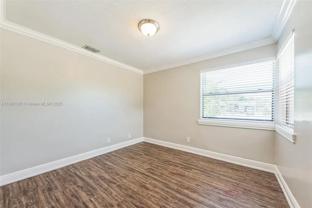 10108 S Windtree Lane S Boca Raton FL 33428