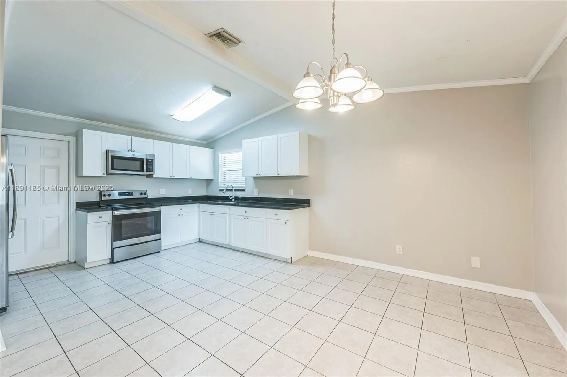 10108 S Windtree Lane S Boca Raton FL 33428