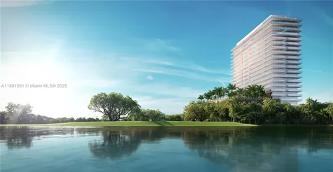 501 Diplomat Pwky Hallandale Beach FL 33009