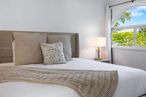 1651 SW 13th Avenue Miami FL 33145