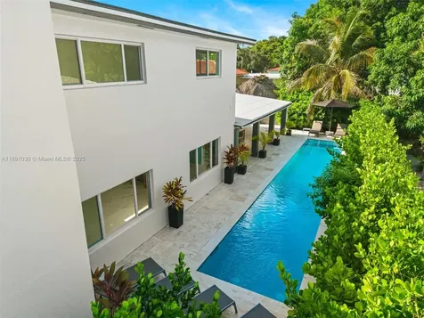 1651 SW 13th Avenue Miami FL 33145