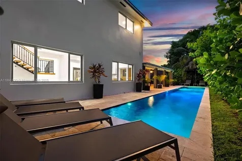 1651 SW 13th Avenue Miami FL 33145