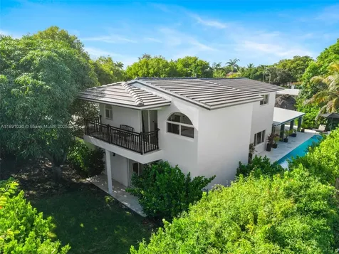 1651 SW 13th Avenue Miami FL 33145