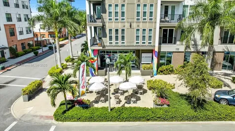 1691 Central Avenue St Petersburg FL 33713