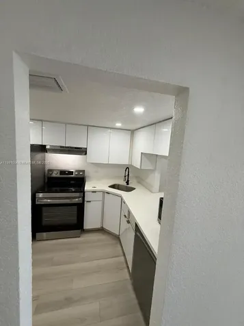 2655 NW 60th Way Sunrise FL 33313