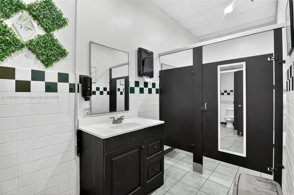Restaurant And Bar For Sale In Coral Springs Coral Springs FL 33071