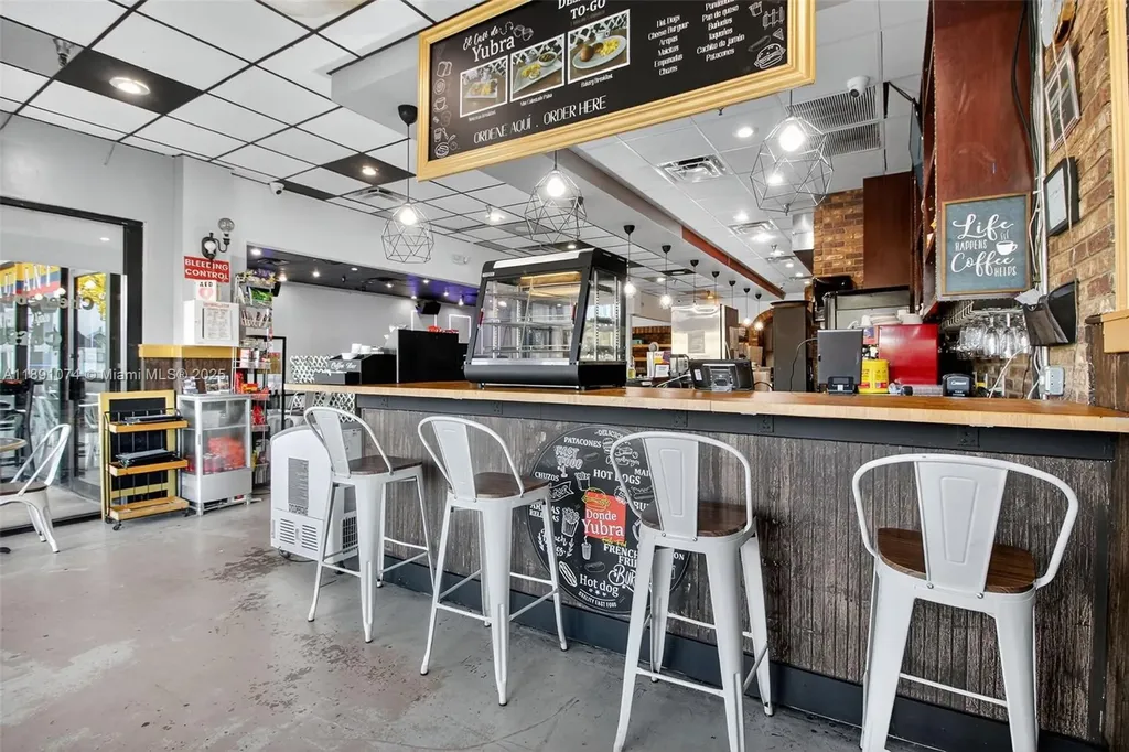 Restaurant And Bar For Sale In Coral Springs Coral Springs FL 33071