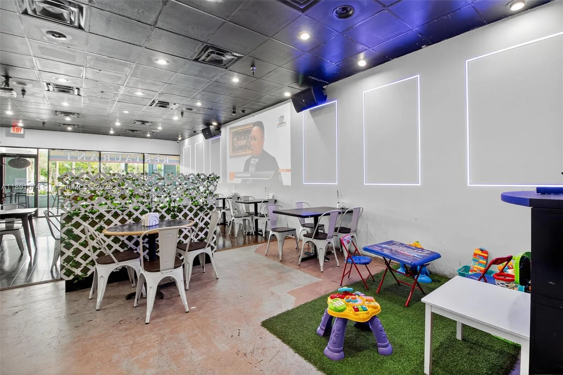 Restaurant And Bar For Sale In Coral Springs Coral Springs FL 33071