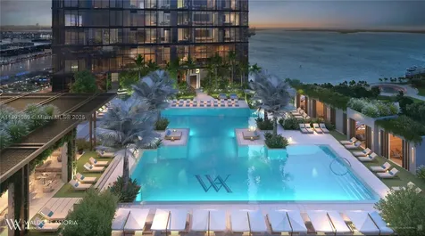 300 N Biscayne Boulevard Miami FL 33132