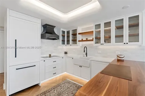 3350 SW 27th Avenue Coconut Grove FL 33133