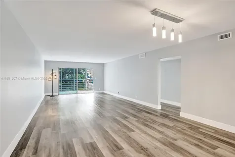 3001 Portofino Isle Coconut Creek FL 33066