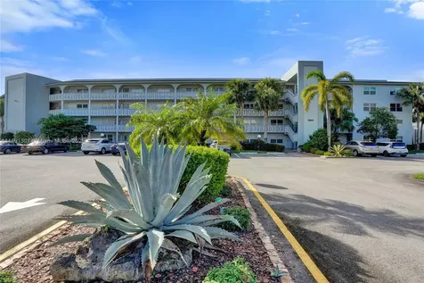 3001 Portofino Isle Coconut Creek FL 33066