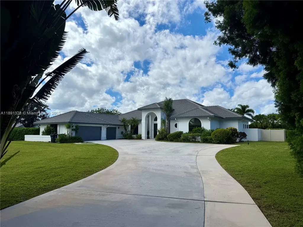 14984 Roan Court Wellington FL 33414