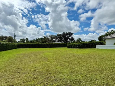 14984 Roan Court Wellington FL 33414