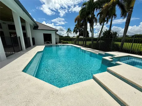 14984 Roan Court Wellington FL 33414