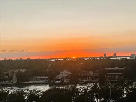 6422 Collins Avenue Miami Beach FL 33141