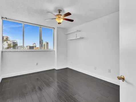 6422 Collins Avenue Miami Beach FL 33141