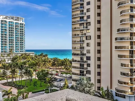 6422 Collins Avenue Miami Beach FL 33141