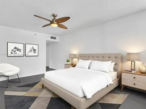 6422 Collins Avenue Miami Beach FL 33141