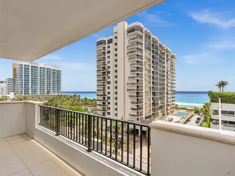6422 Collins Avenue Miami Beach FL 33141