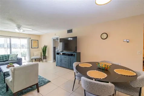 13100 SW 11th Court Pembroke Pines FL 33027